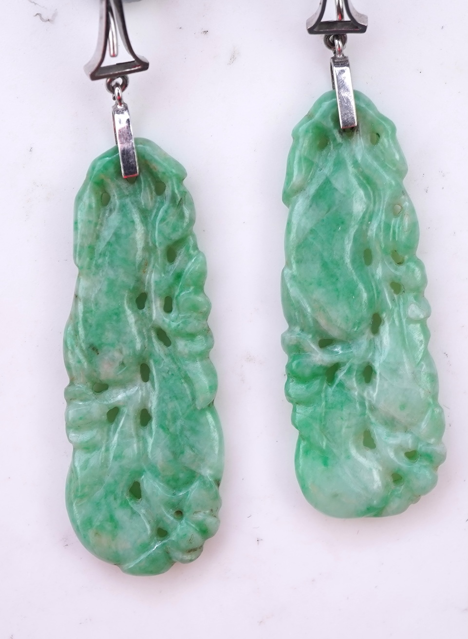 A jadeite demi-parure, 1920s